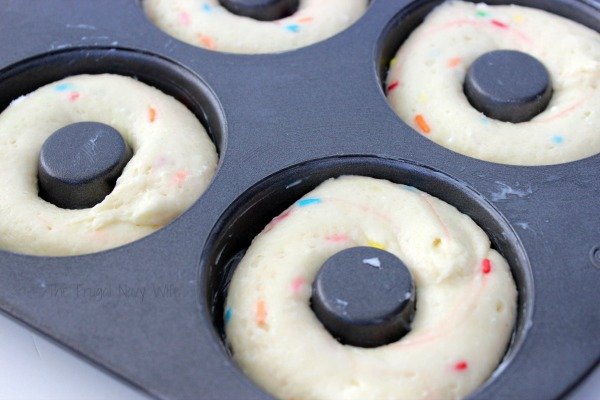 Baked Donuts Recipe - Baked Funfetti Donuts In Pan