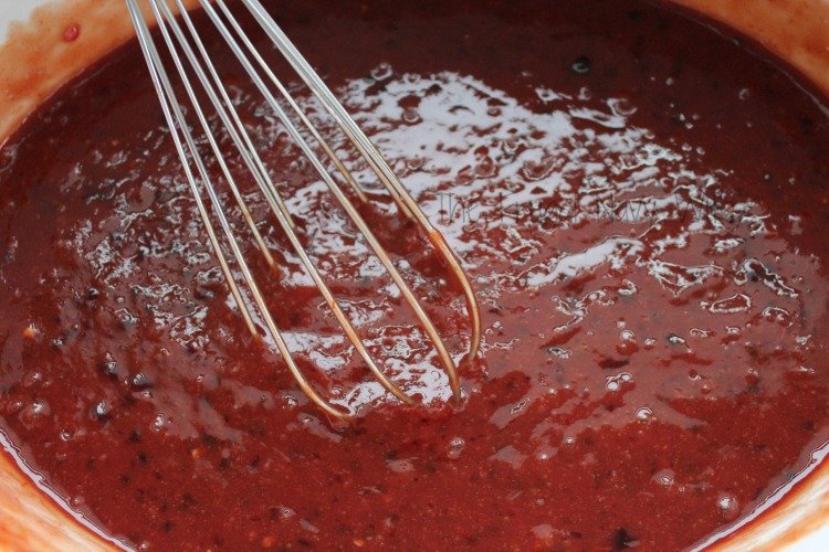 Easy Dinner Recipes - Slow Cooker Meatballs Sauce