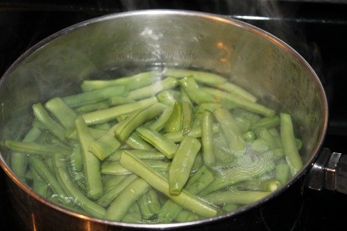 the-best-green-bean-recipe-with-a-bacon-vinaigrette-ingredients-green-beans