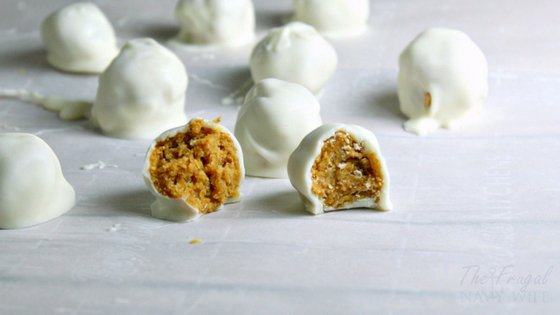 Every year I make these pumpkin spice truffles for friends and family and they are a huge hit. This is one of our favorite pumpkin recipes. #pumpkinspice #pumpkinrecipe #fallrecipe #thefrugalnavywife | Pumpkin Spice Recipes | Pumpkin Recipes | Fall Recipes | Truffle Recipes