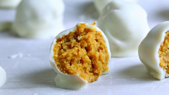 Every year I make these pumpkin spice truffles for friends and family and they are a huge hit. This is one of our favorite pumpkin recipes. #pumpkinspice #pumpkinrecipe #fallrecipe #thefrugalnavywife | Pumpkin Spice Recipes | Pumpkin Recipes | Fall Recipes | Truffle Recipes