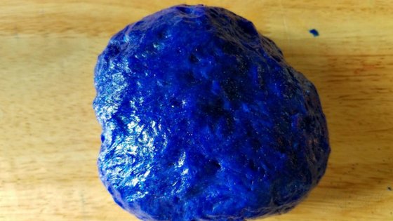 Want to know how to make galaxy slime? Then this super easy galaxy slime recipe is for you. Just minutes from start to finish. #slime #galaxyslime #kidsactivity #frugalnavywife | Slime Recipe | Galaxy Slime Recipe | Galaxy Unit | Kids Activities |