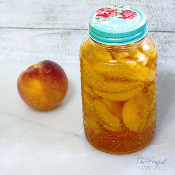 The easiest Peach Pie Filling for Canning is right here. Simple to understand step by step instructions from start to finish. #canningrecipe #canning #peachpie #peachpiefilling #frugalnavywife | Canning 101 | Canning Tips | Canning Pie Filling | Peach Pie Filling Recipe | Peach Pie Recipe