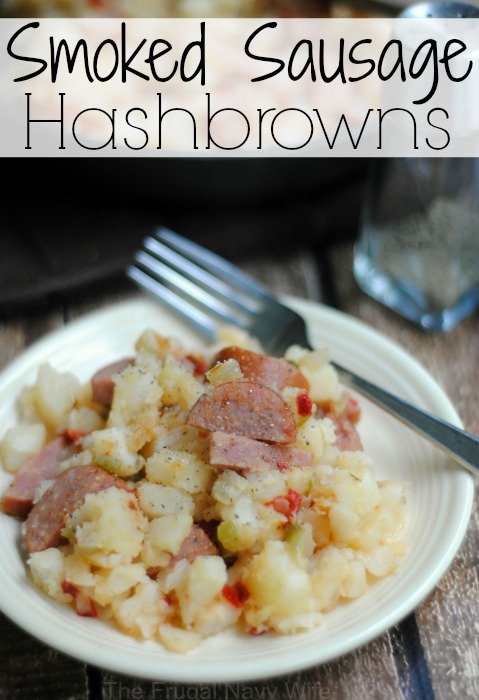 Easy Breakfast Casserole with Sausage and Hashbrowns
