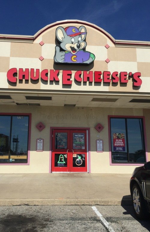 How to Have Fun at Chuck E. Cheese’s