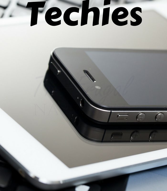 HOLIDAY GIFT GUIDE for Techies