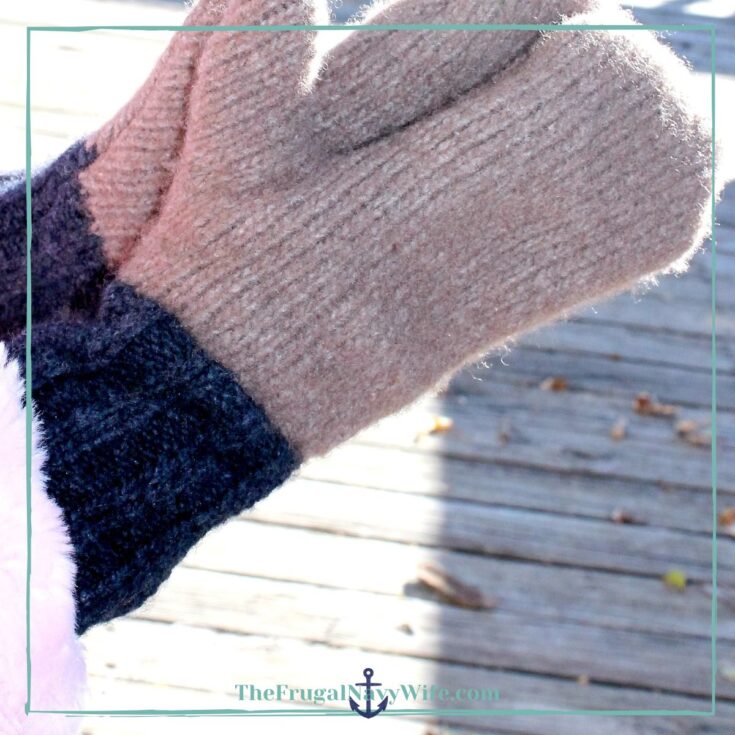 Upcycle Sweater Mittens