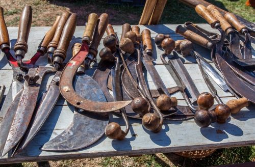How to Make Money at Flea Markets Sell Tools