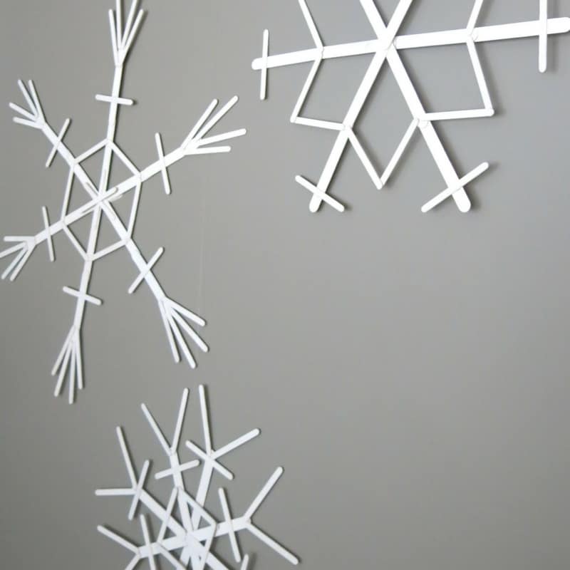 Popsicle Stick Gem Snowflakes Craft - The Frugal Navy Wife