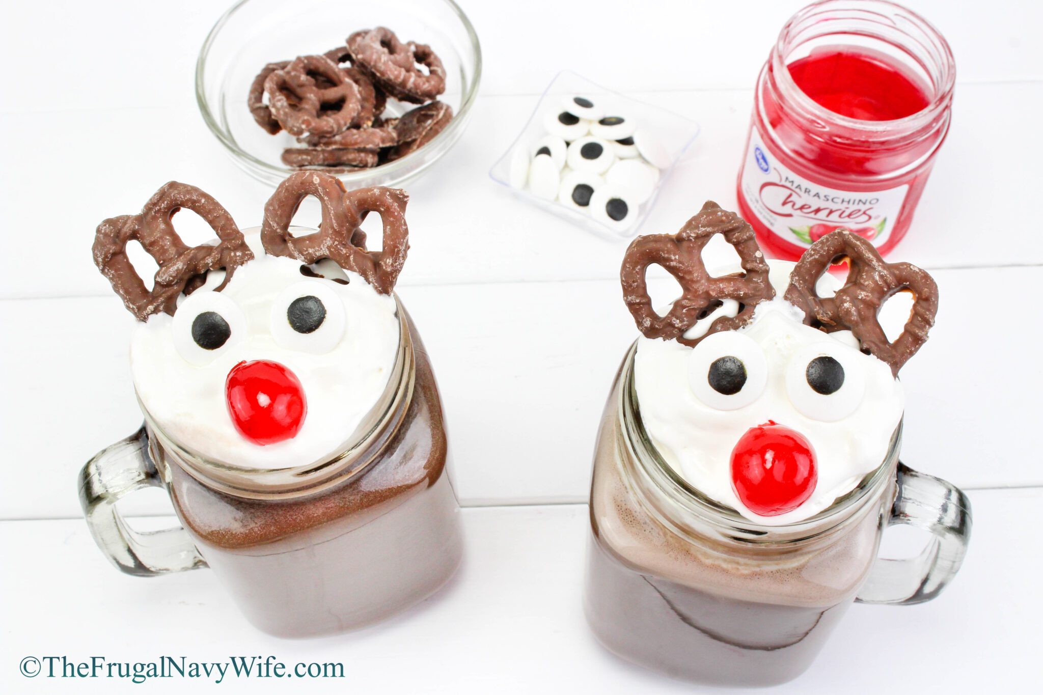 Rudolph Hot Chocolate - The Frugal Navy Wife
