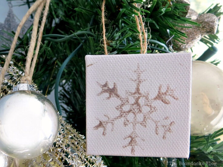DIY Snowflake Decorations - The Frugal Navy Wife