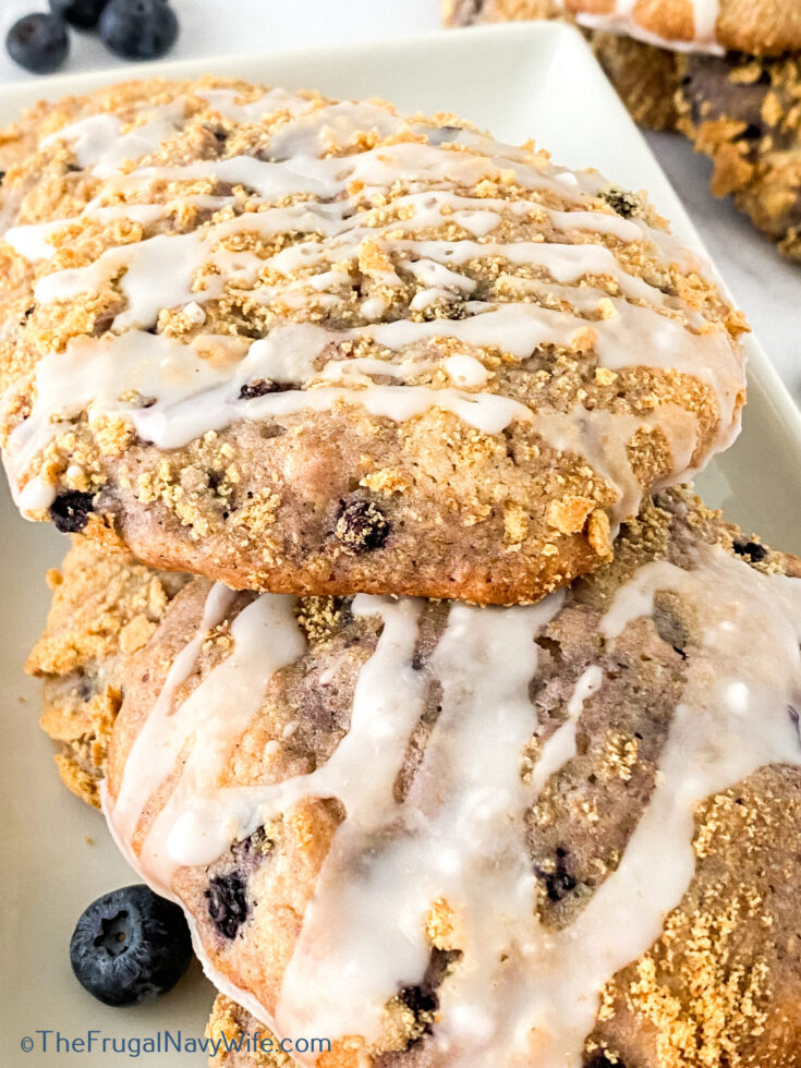 Copycat Crumbl Blueberry Muffin Cookies